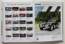 Laden Sie das Bild in den Galerie-Viewer, Classic Car Auction Yearbook 2021 - 2022