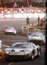 Laden Sie das Bild in den Galerie-Viewer, Sports Car Racing   •     In camera 1960 - 69