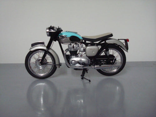 TRIUMPH  Bonneville 650 T120