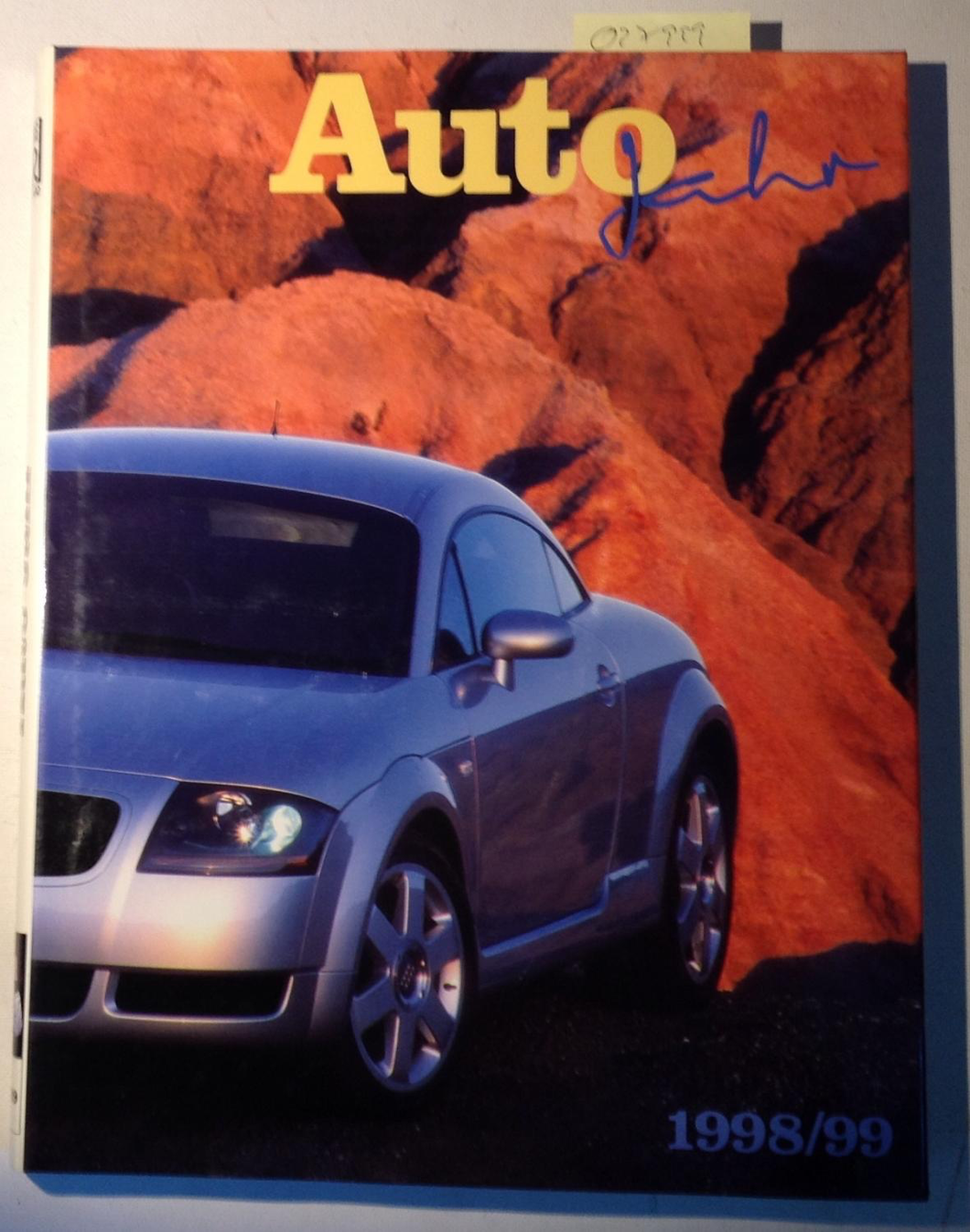 Auto - Jahr Nr. 46 / 1998 - 1999