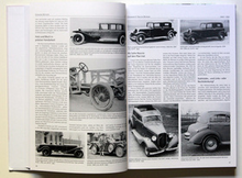 Laden Sie das Bild in den Galerie-Viewer, Bertone . Pioniere des Autodesigns